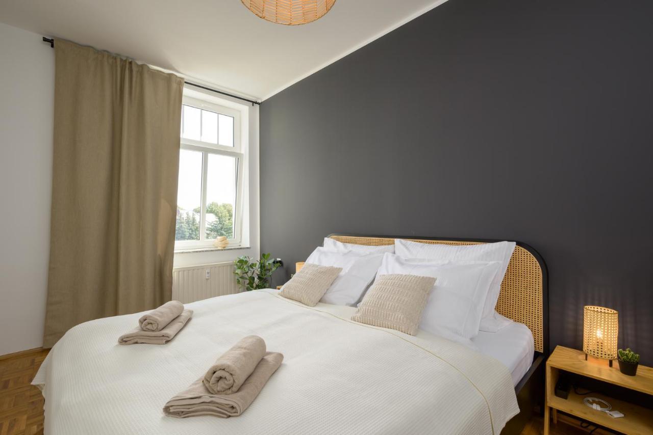 Le Vacation 3-Room-Apartment 67Qm, Kueche, Netflix, Free-Tv Schkeuditz Bagian luar foto